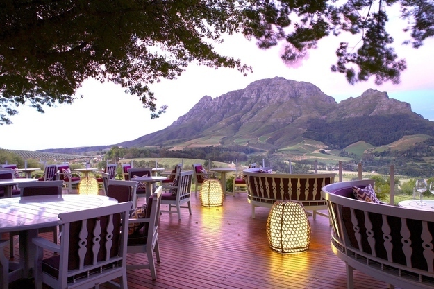 perierga.gr - Εστιατόρια με θέα που κόβει την ανάσα!