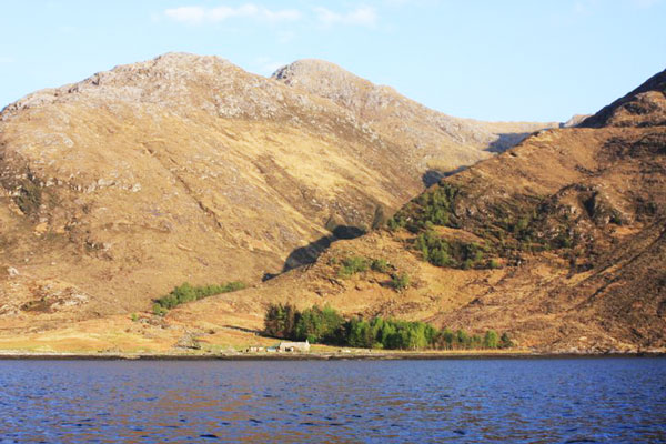 perierga.gr - Ξενώνας για πλήρη απομόνωση!